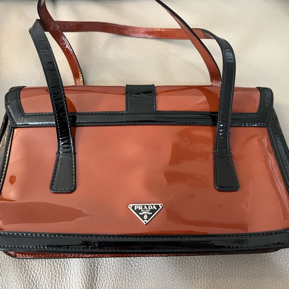 VINTAGE Prada Patent Leather Purse with original tags. Never worn - Picture 3 of 11